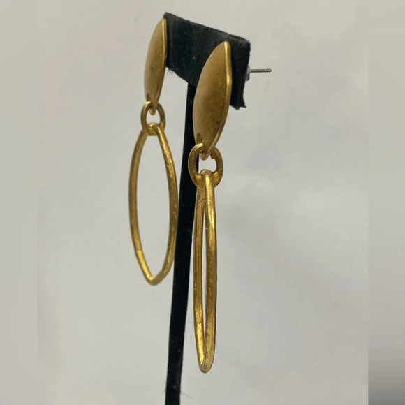 BRUSHED GOLD PIERCED EARRINGS. VINTAGE 80's. - Picture 4 of 6